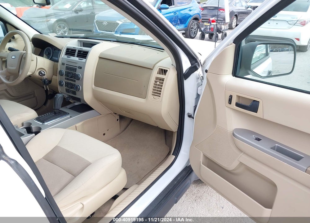 2008 FORD ESCAPE XLT VIN: 1FMCU03Z88KD43081
