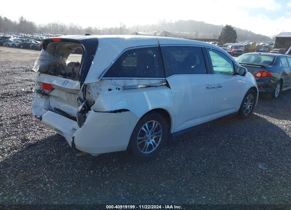 2016 HONDA ODYSSEY SE VIN: 5FNRL5H31GB049794