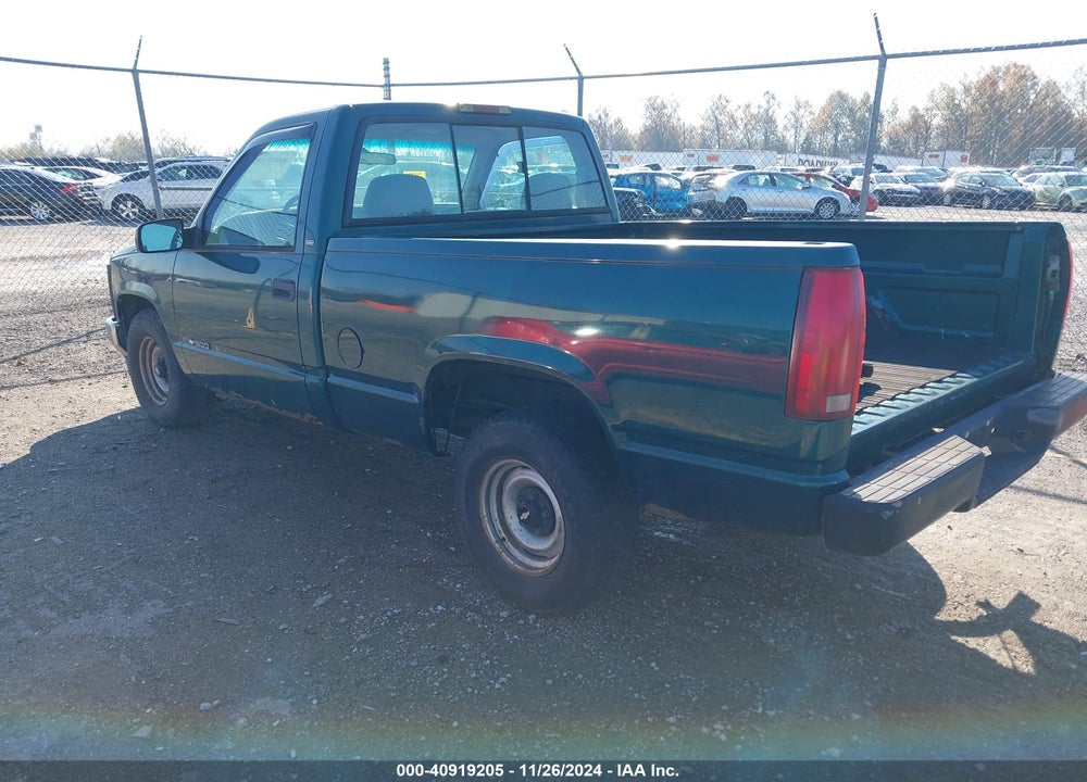 1997 CHEVROLET C1500 FLEETSIDE VIN: 1GCEC14W7VZ238867