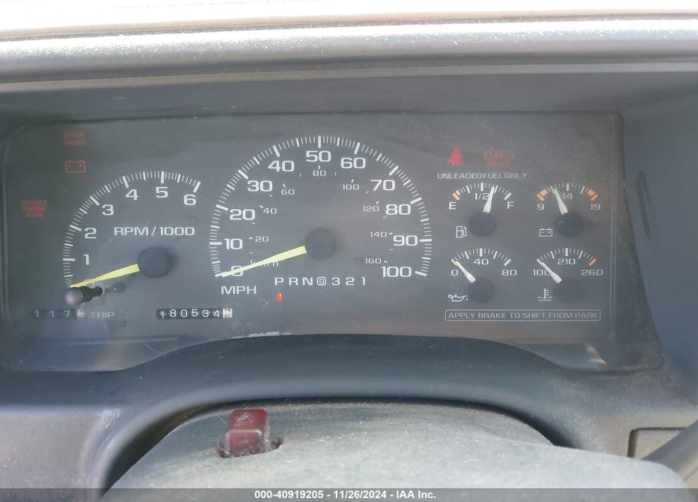 1997 CHEVROLET C1500 FLEETSIDE VIN: 1GCEC14W7VZ238867