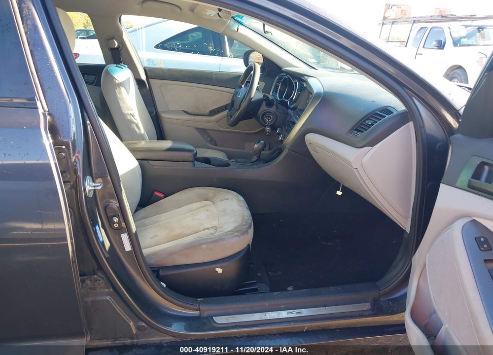 2011 KIA OPTIMA LX VIN: KNAGM4A76B5057036