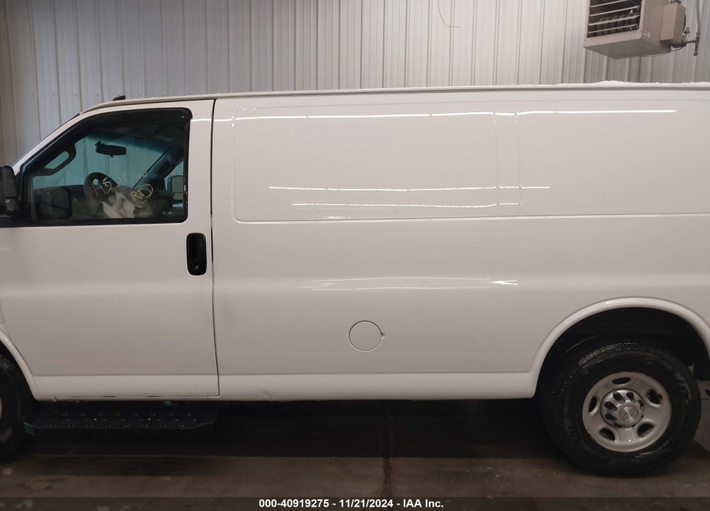 2017 CHEVROLET EXPRESS 2500 WORK VAN VIN: 1GCWGAFF1H1187908