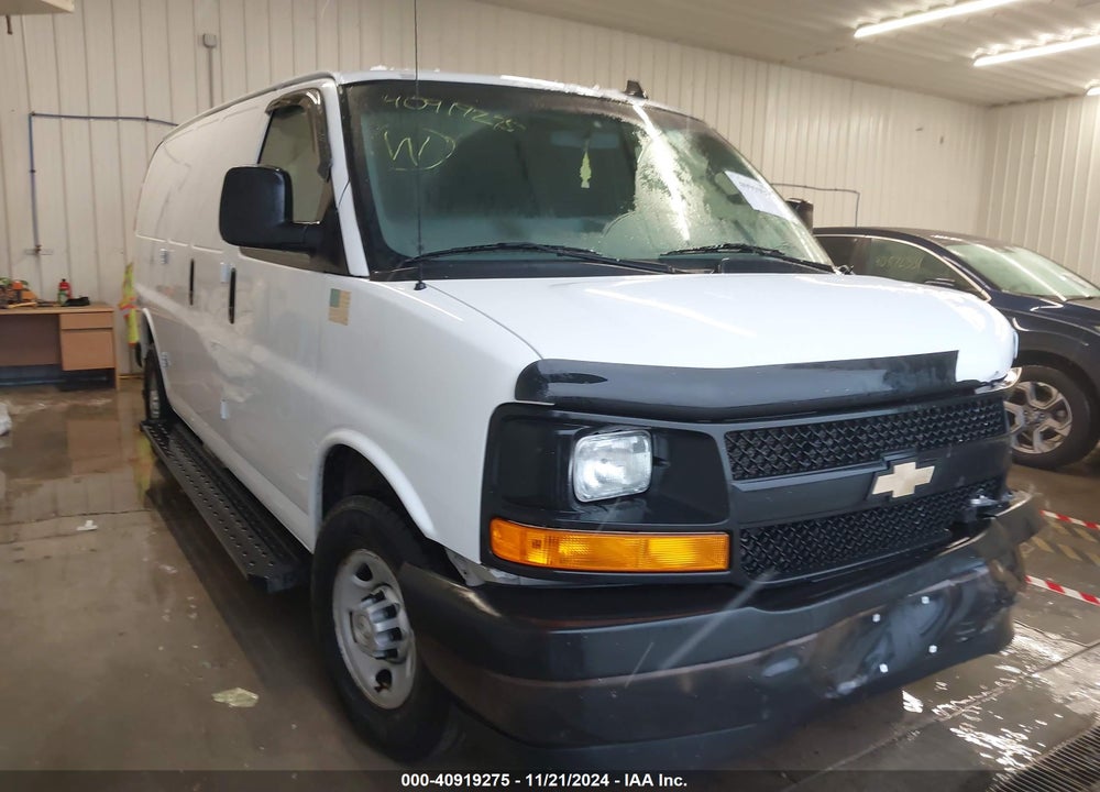 2017 CHEVROLET EXPRESS 2500 WORK VAN VIN: 1GCWGAFF1H1187908