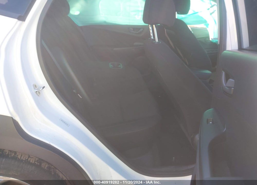 2023 HYUNDAI KONA SEL VIN: KM8K6CAB8PU957824