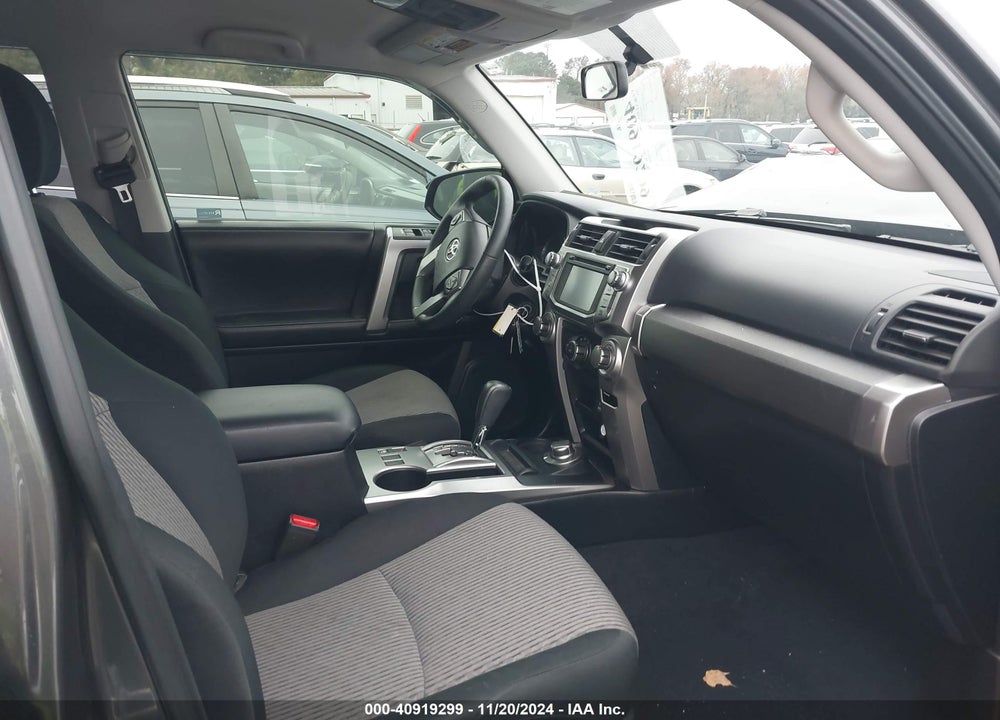 2019 TOYOTA 4RUNNER SR5 VIN: JTEBU5JR9K5735357