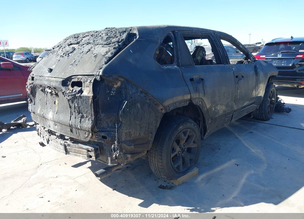 2022 TOYOTA RAV4 LE VIN: 2T3H1RFV4NC188047