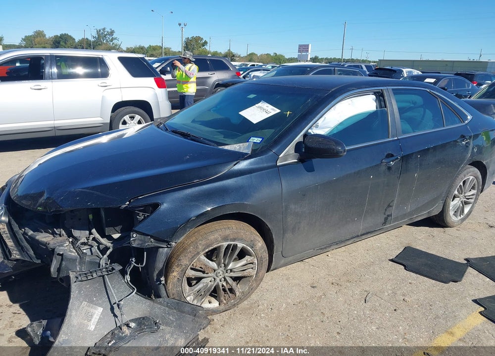 2017 TOYOTA CAMRY SE VIN: 4T1BF1FK8HU293698
