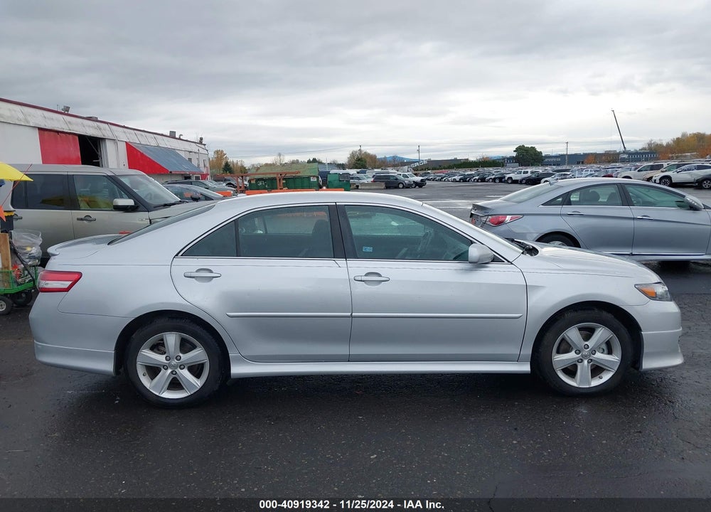 2011 TOYOTA CAMRY SE VIN: 4T1BF3EK9BU738910