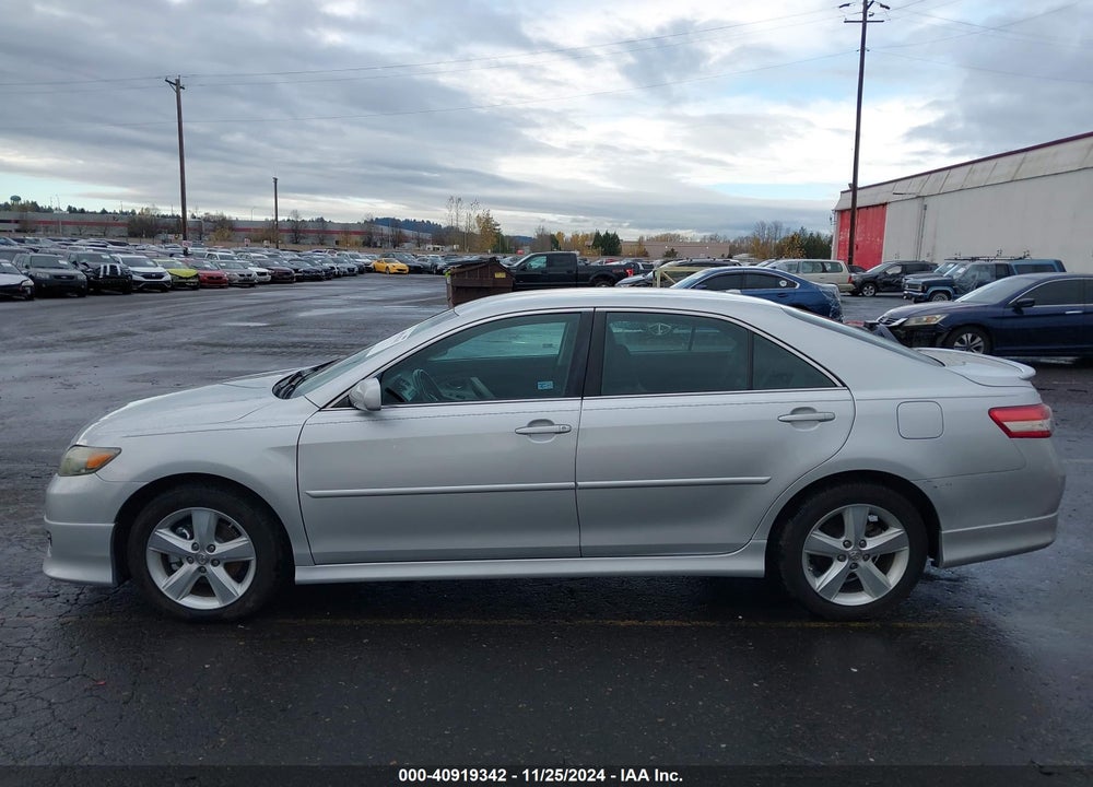 2011 TOYOTA CAMRY SE VIN: 4T1BF3EK9BU738910