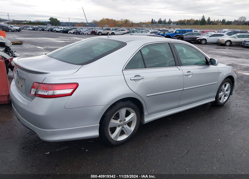 2011 TOYOTA CAMRY SE VIN: 4T1BF3EK9BU738910
