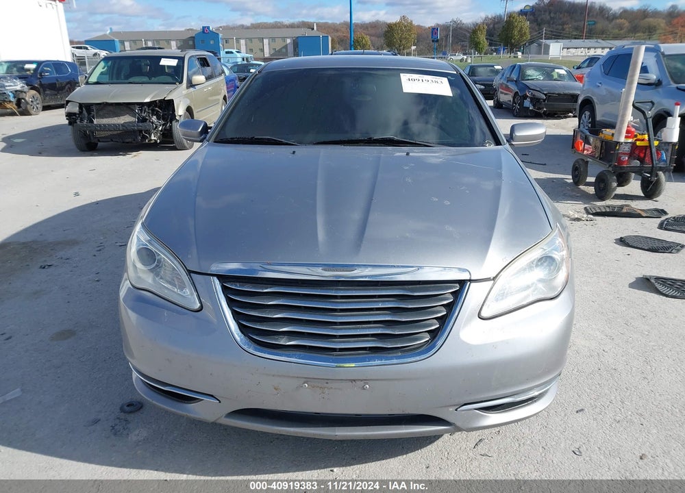 2013 CHRYSLER 200 VIN: 1C3CCBABXDN685881