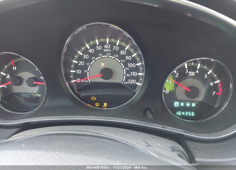 2013 CHRYSLER 200 VIN: 1C3CCBABXDN685881