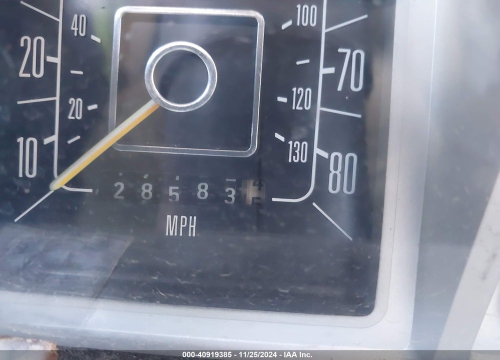 1978 FORD VAN S VIN: E24HHBE7874
