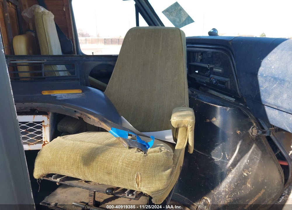 1978 FORD VAN S VIN: E24HHBE7874