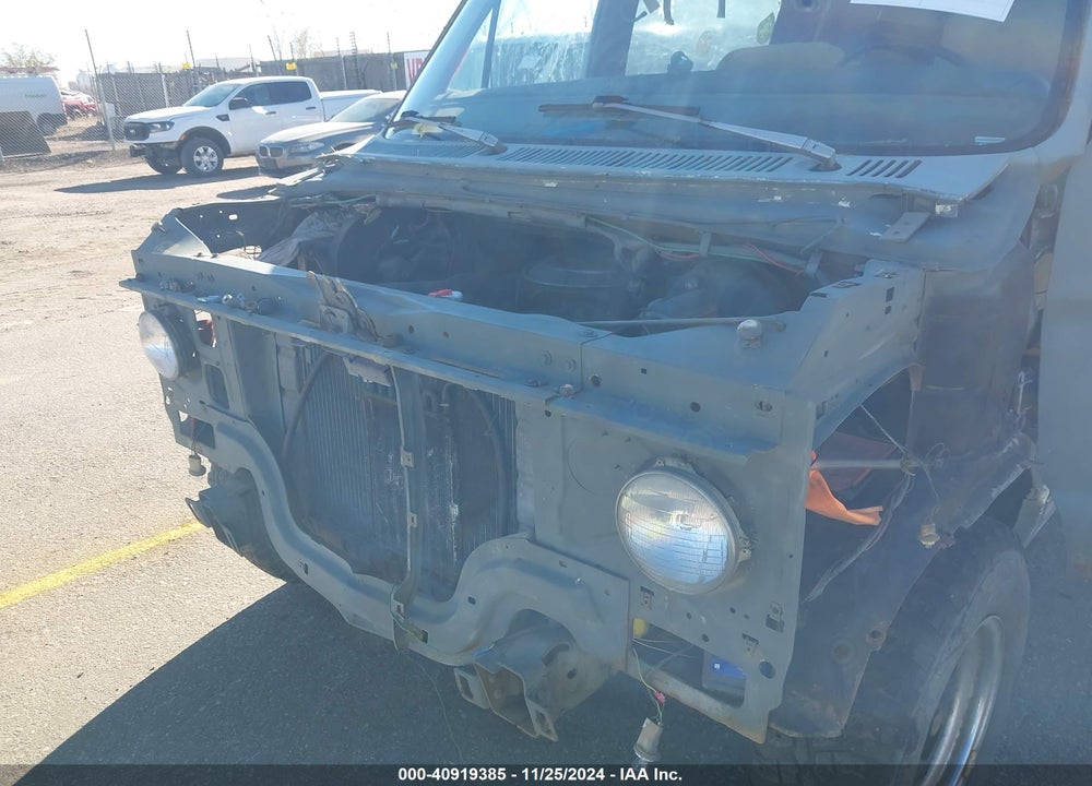 1978 FORD VAN S VIN: E24HHBE7874