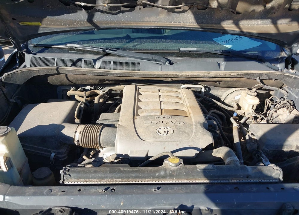 2008 TOYOTA SEQUOIA SR5 5.7L V8 VIN: 5TDZY64A98S007785