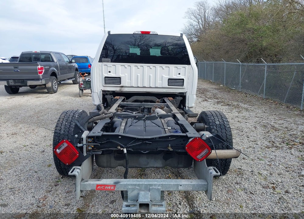 2019 FORD F-350 CHASSIS XL VIN: 1FD8X3F65KEG57308