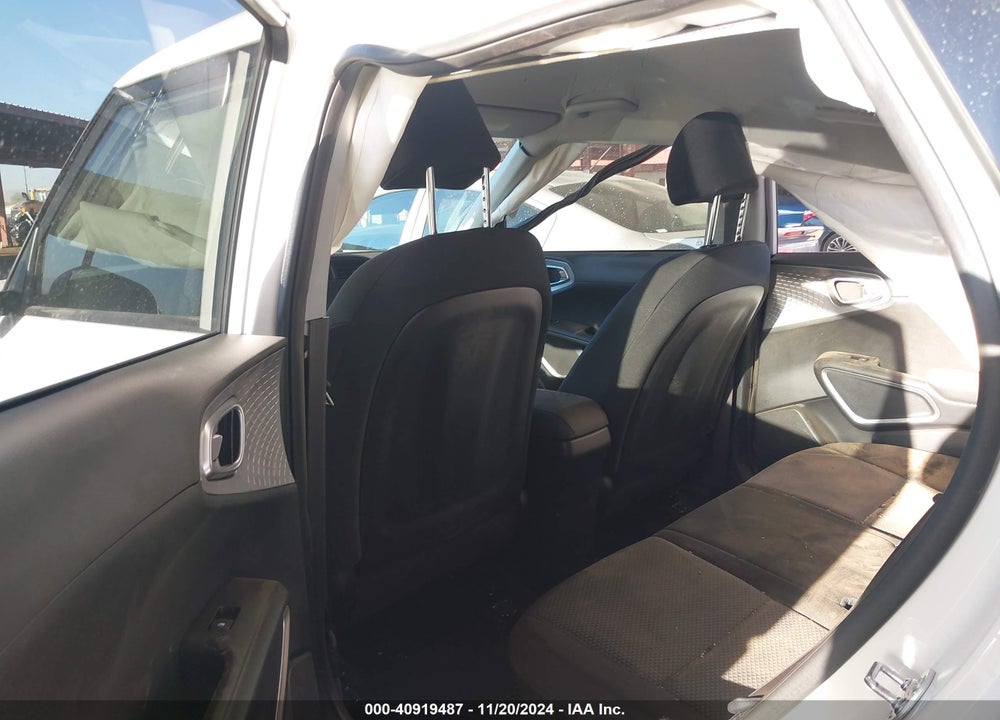 2024 KIA SOUL LX VIN: KNDJ23AU0R7242664