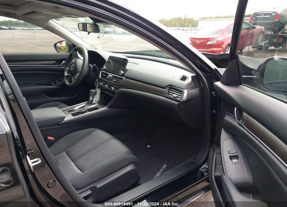 2018 HONDA ACCORD EX VIN: 1HGCV1F45JA106763