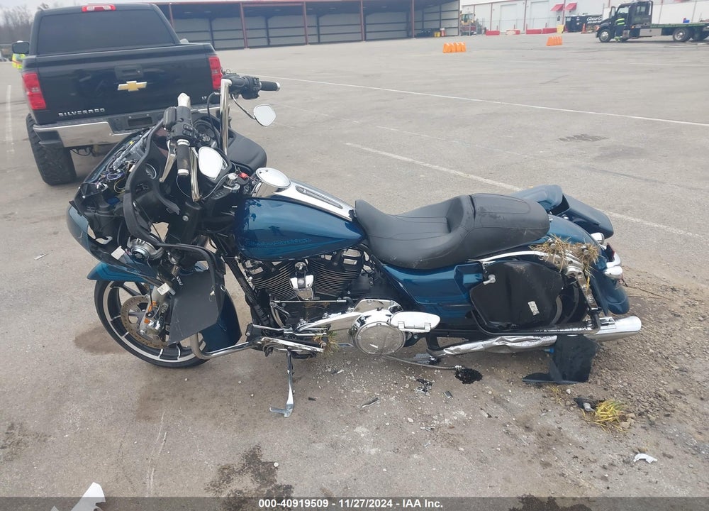 2020 HARLEY-DAVIDSON FLTRX VIN: 1HD1KHC1XLB619147