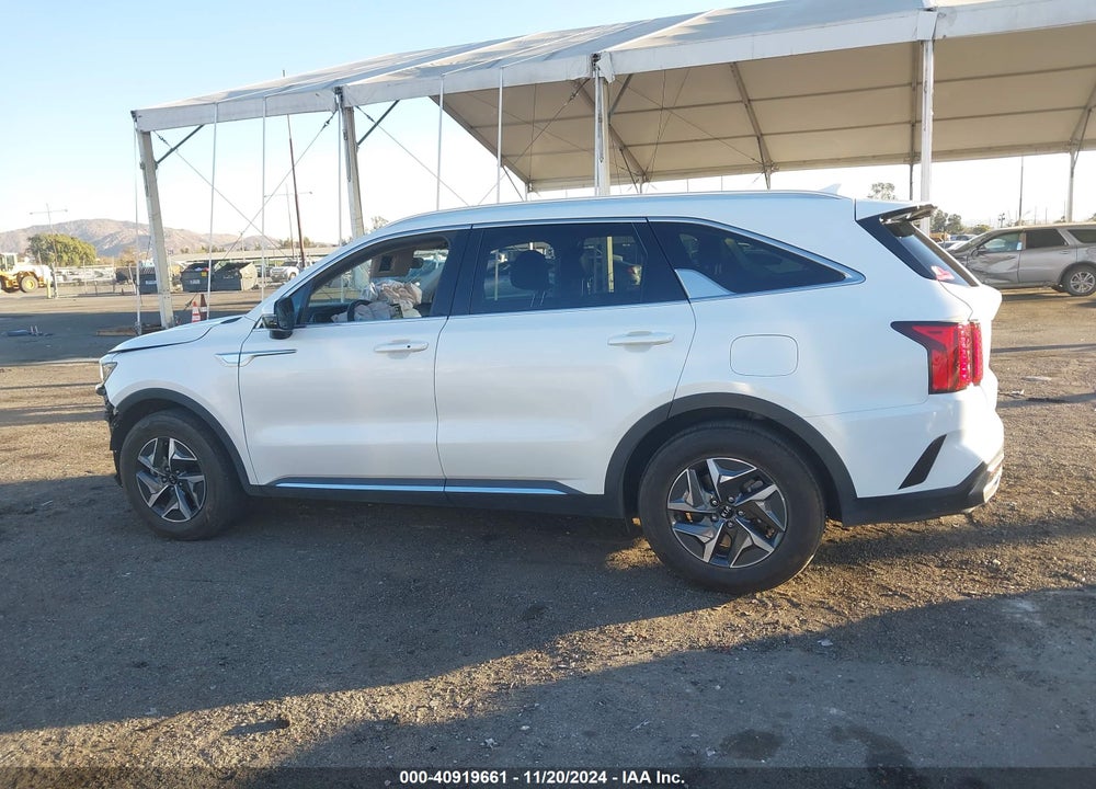 2021 KIA SORENTO HYBRID VIN: KNDRH4LG9M5019123