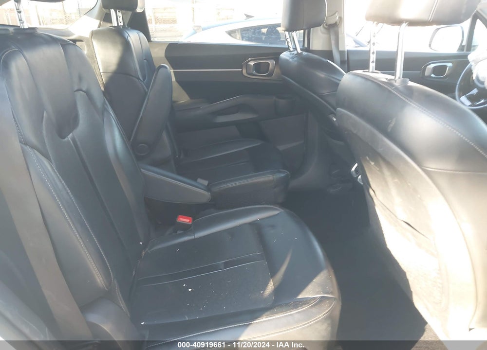 2021 KIA SORENTO HYBRID VIN: KNDRH4LG9M5019123