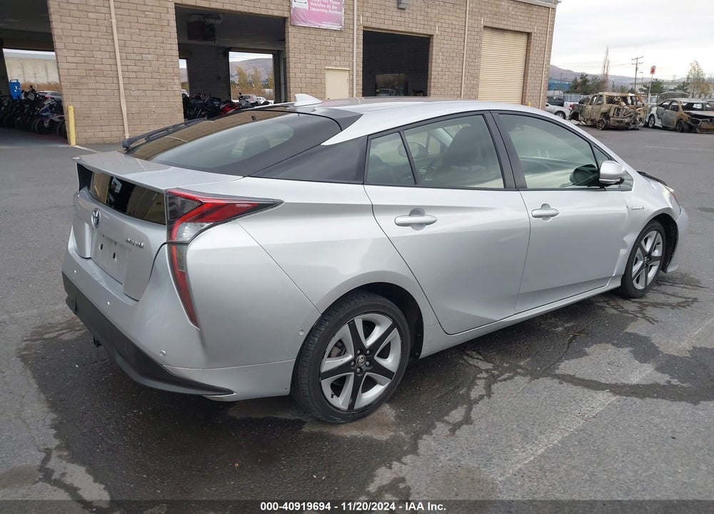 2017 TOYOTA PRIUS VIN: JTDKARFU1H3542660