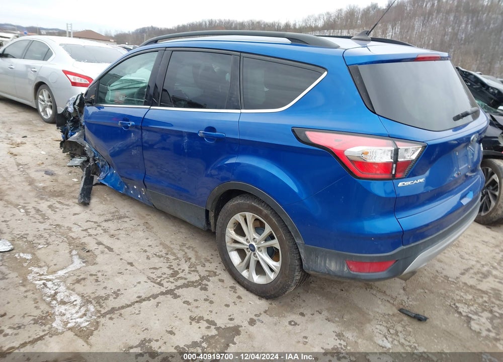 2018 FORD ESCAPE SE VIN: 1FMCU9GD0JUC46194