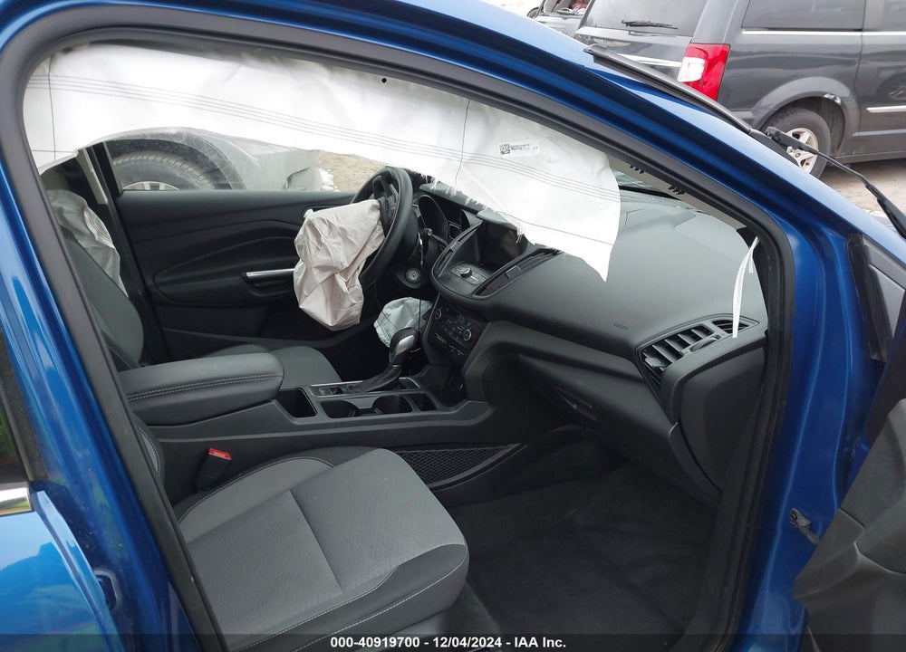 2018 FORD ESCAPE SE VIN: 1FMCU9GD0JUC46194