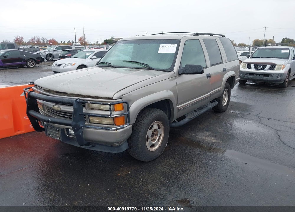 2000 CHEVROLET TAHOE Z71 VIN: 1GNEK13R7YR107349