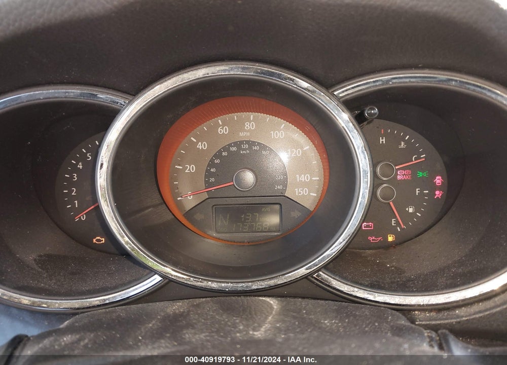 2011 KIA SORENTO SX V6 VIN: 5XYKW4A24BG126941