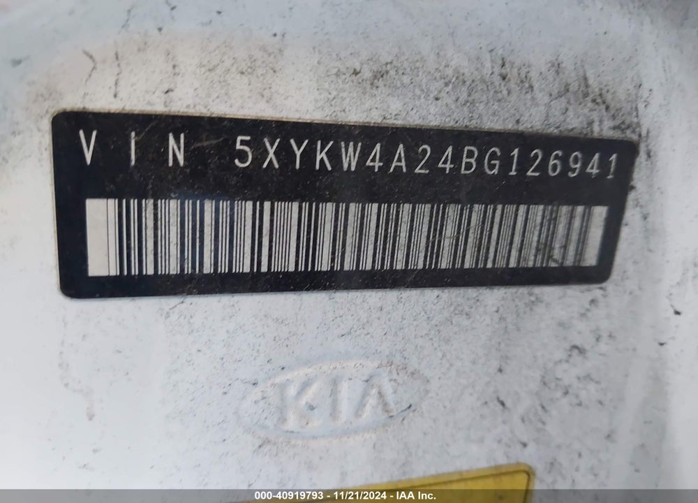 2011 KIA SORENTO SX V6 VIN: 5XYKW4A24BG126941