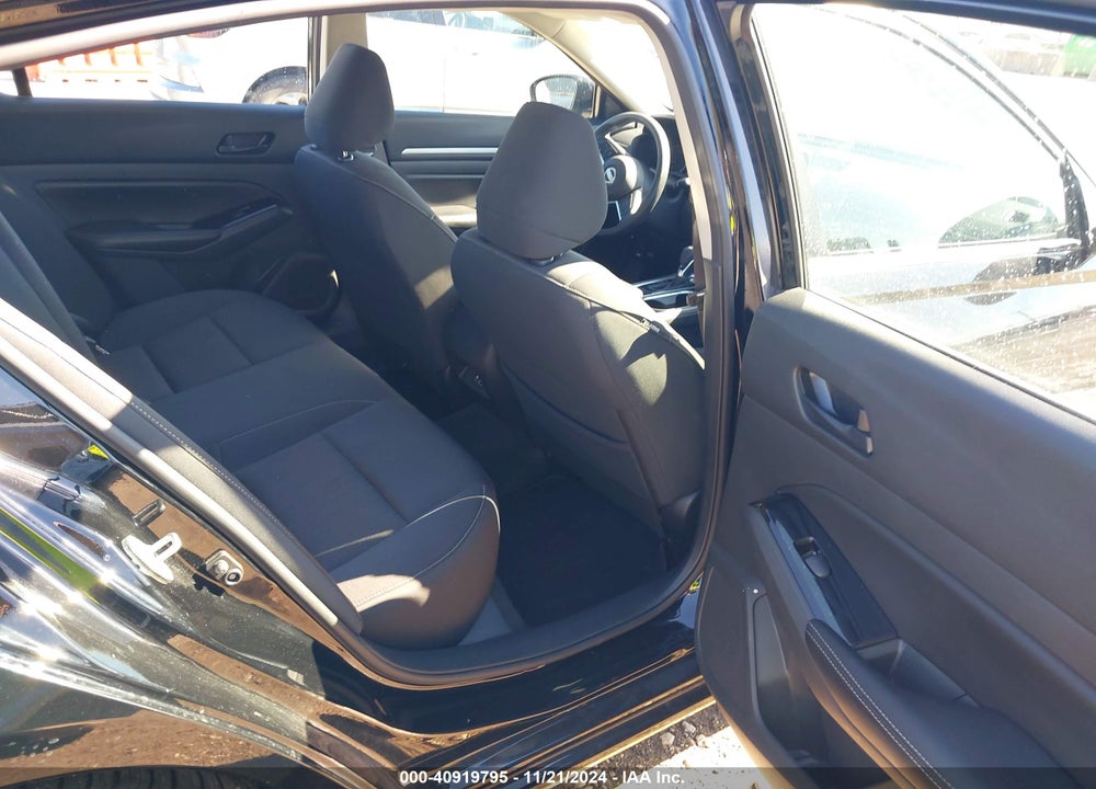 2023 NISSAN ALTIMA SV FWD VIN: 1N4BL4DV0PN389755