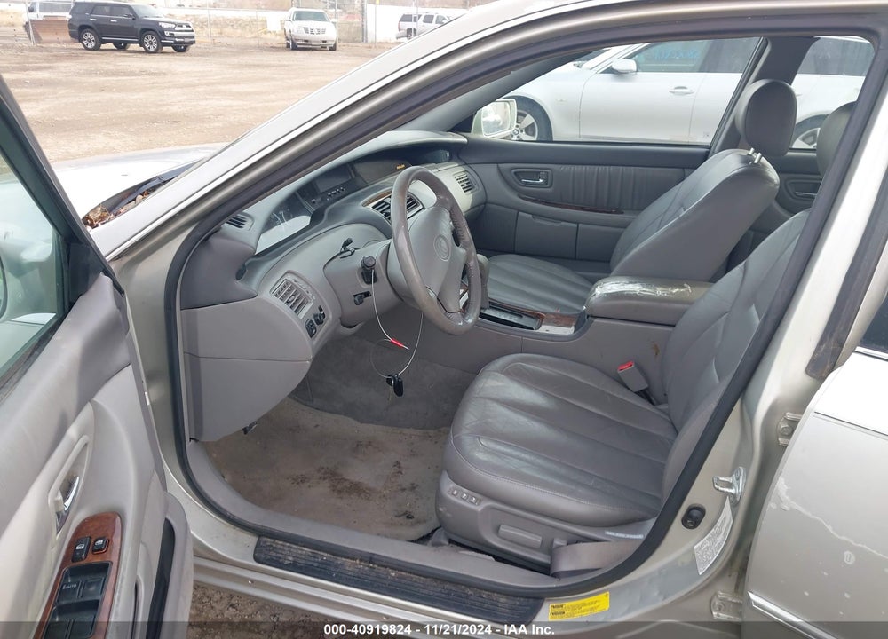 2000 TOYOTA AVALON XLS VIN: 4T1BF28B9YU096994