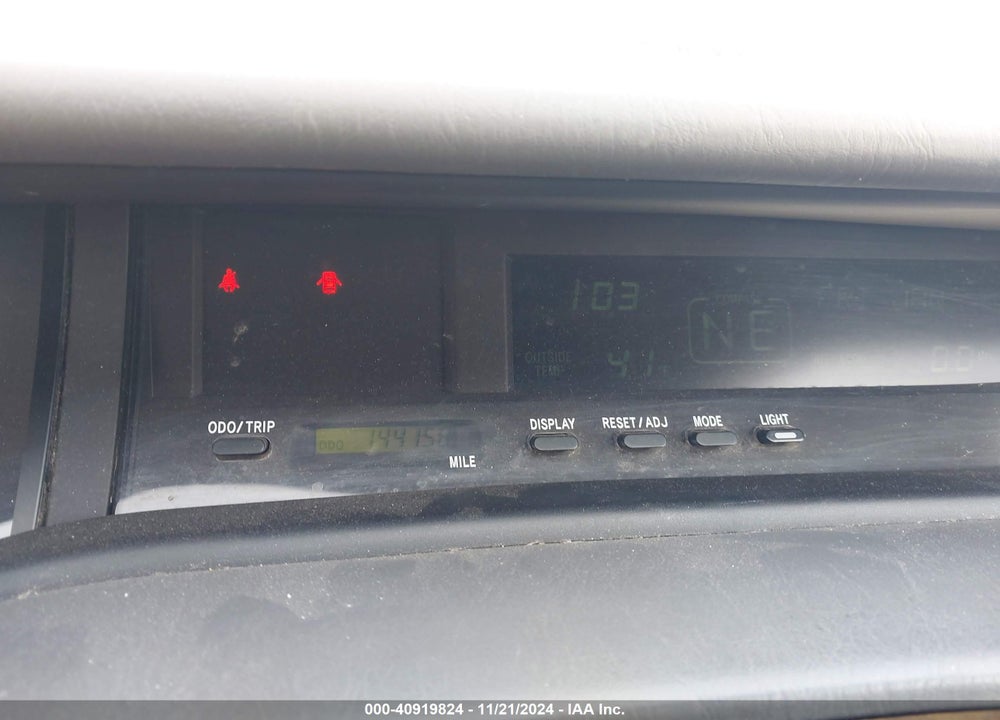 2000 TOYOTA AVALON XLS VIN: 4T1BF28B9YU096994