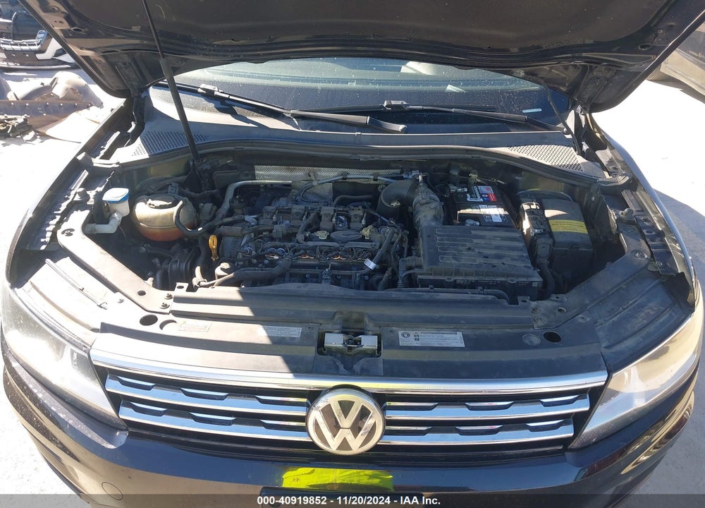 2019 VOLKSWAGEN TIGUAN 2.0T SE/2.0T SEL/2.0T SEL R-LINE/2.0T SEL R-LINE BLACK VIN: 3VV3B7AX6KM006575
