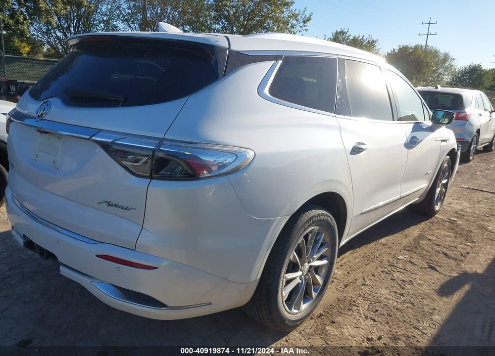 2022 BUICK ENCLAVE FWD AVENIR VIN: 5GAERDKW1NJ109445