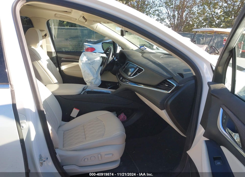 2022 BUICK ENCLAVE FWD AVENIR VIN: 5GAERDKW1NJ109445