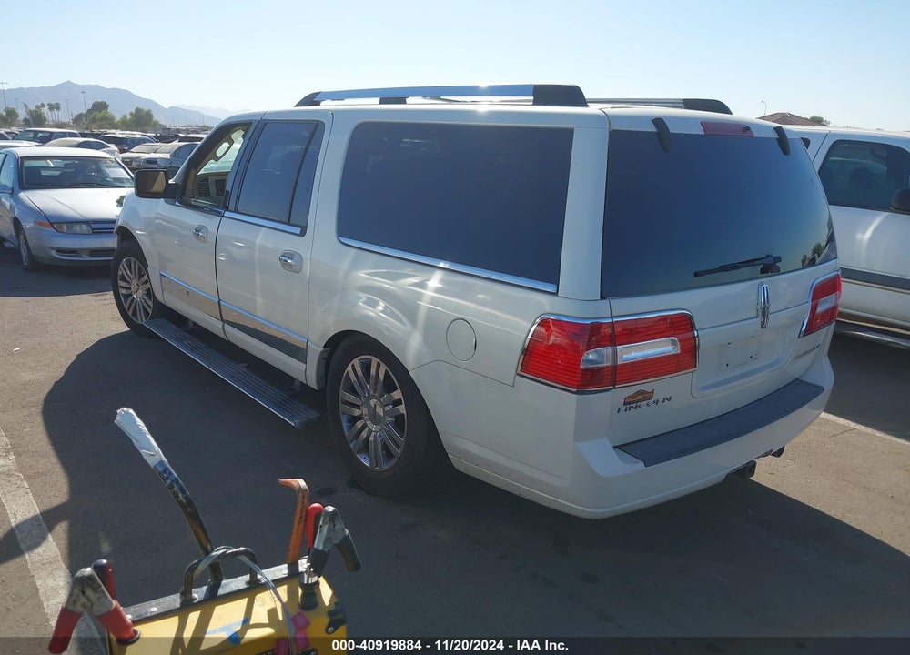 2008 LINCOLN NAVIGATOR L VIN: 5LMFL27568LJ05207