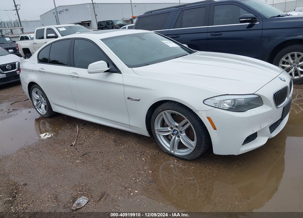 2013 BMW 535I VIN: WBAFR7C55DC820382