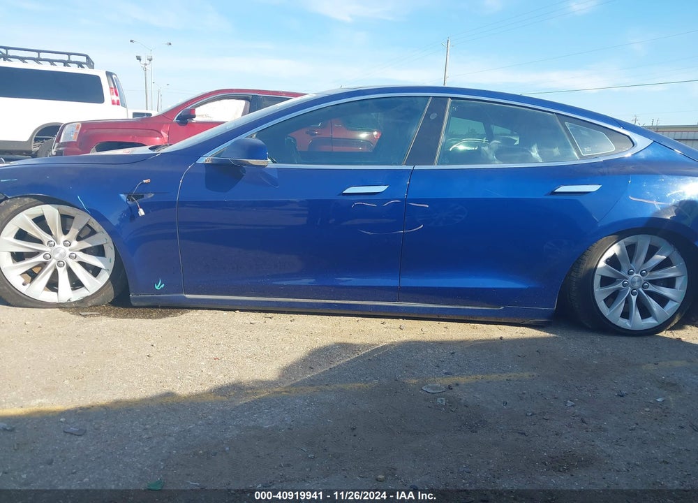 2016 TESLA MODEL S VIN: 5YJSA1E21GF175990