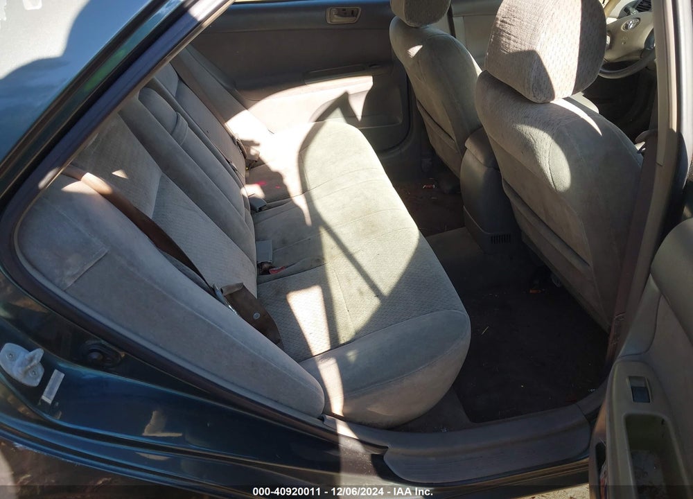 2002 TOYOTA CAMRY LE VIN: 4T1BE32K02U604441