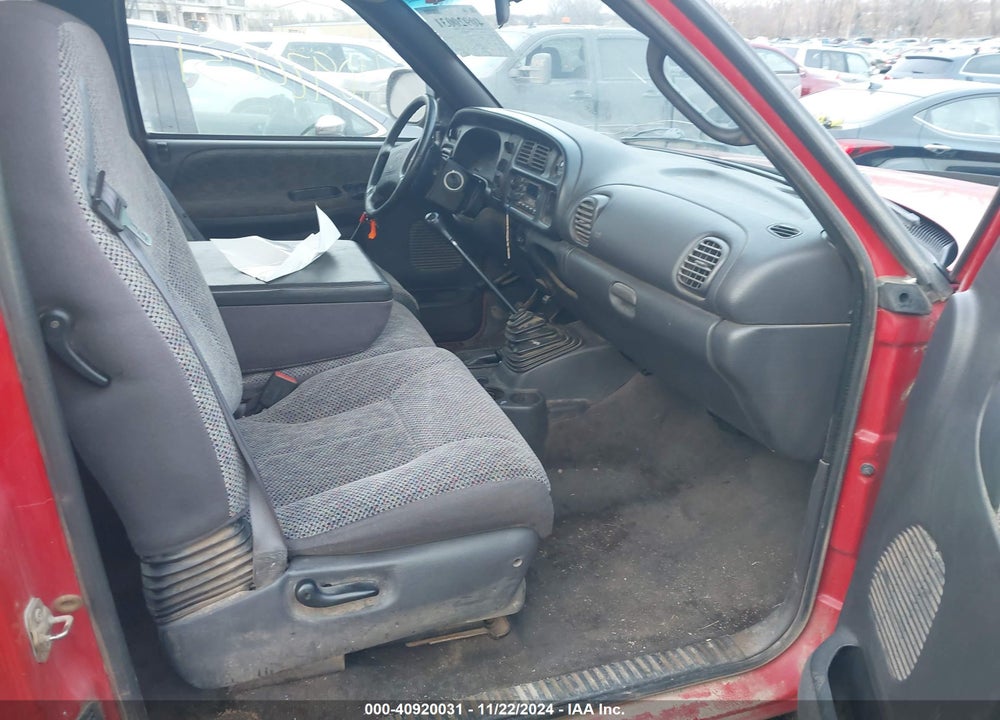 1999 DODGE RAM 1500 ST VIN: 3B7HF12Y1XG189399