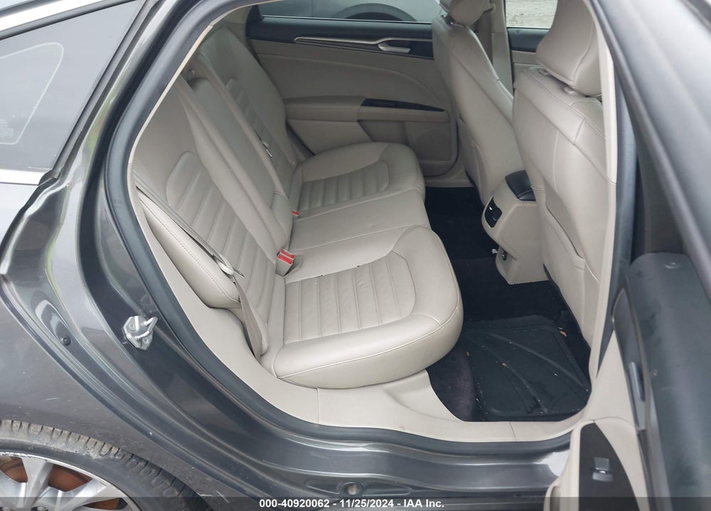 2017 FORD FUSION SE VIN: 3FA6P0HD4HR124464