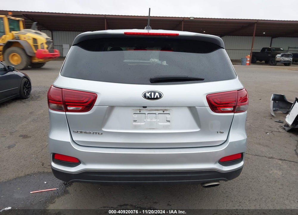 2020 KIA SORENTO 3.3L LX VIN: 5XYPG4A56LG617901