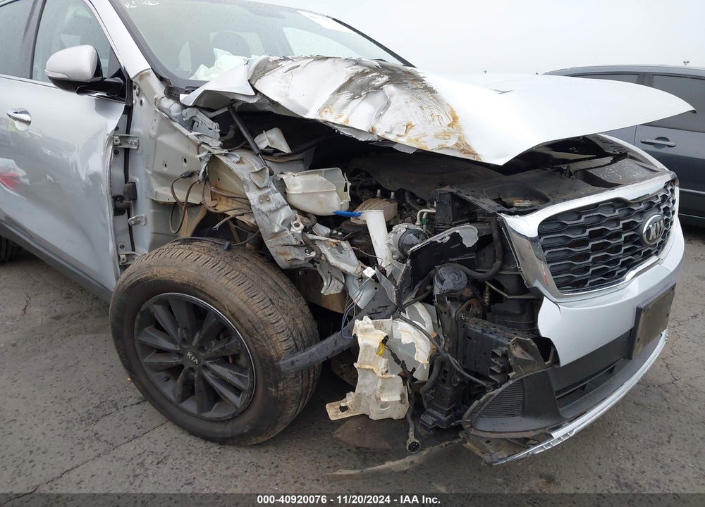 2020 KIA SORENTO 3.3L LX VIN: 5XYPG4A56LG617901