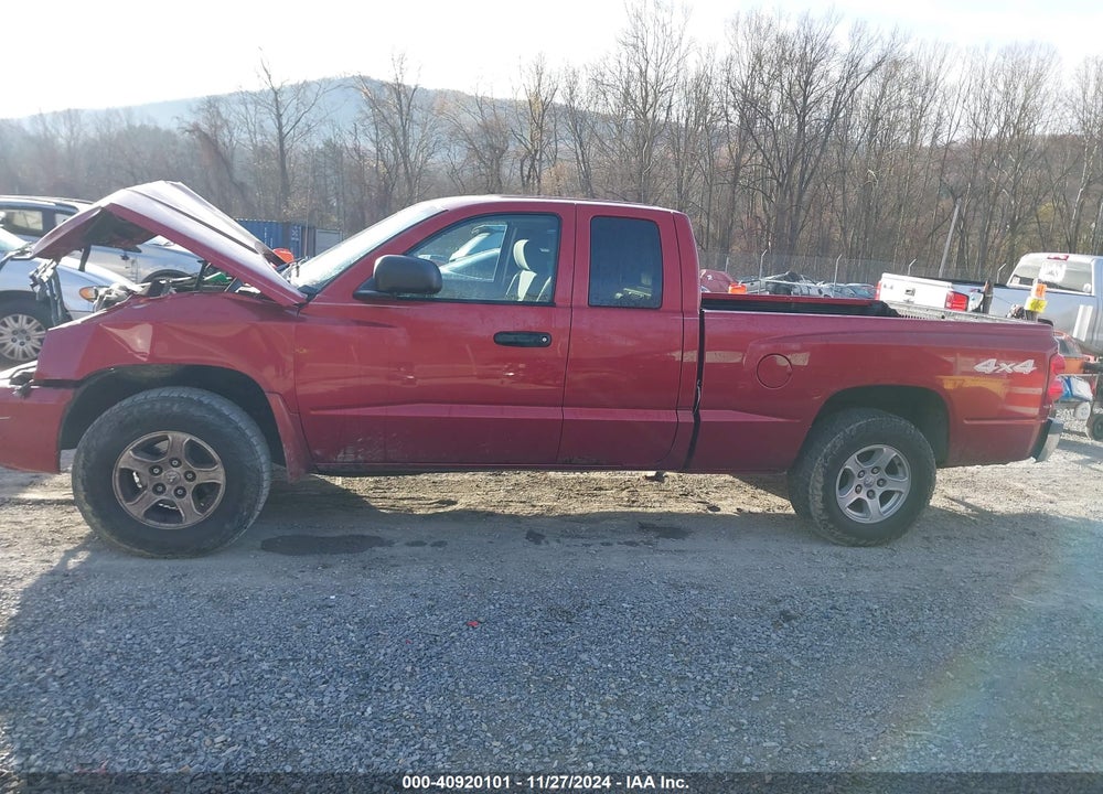 2006 DODGE DAKOTA VIN: 1D7HW42N16S525329