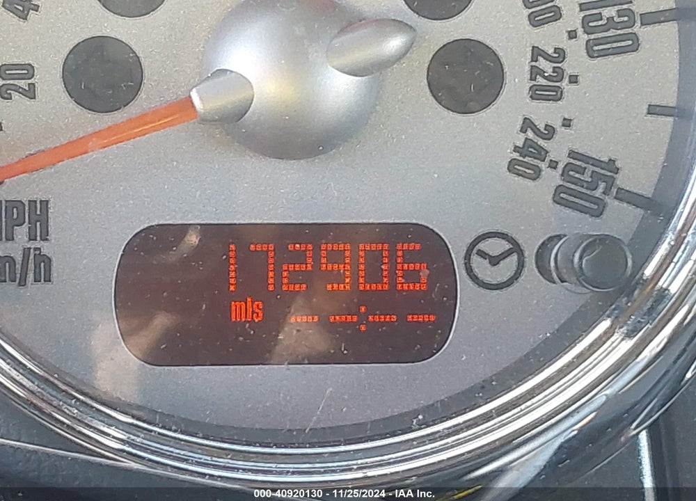 2006 MINI COOPER S VIN: WMWRE33526TL22127