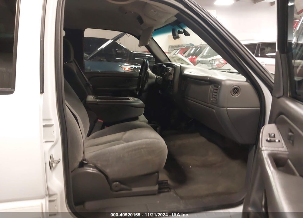 2004 CHEVROLET SILVERADO 1500 Z71 VIN: 2GCEK13T741410574