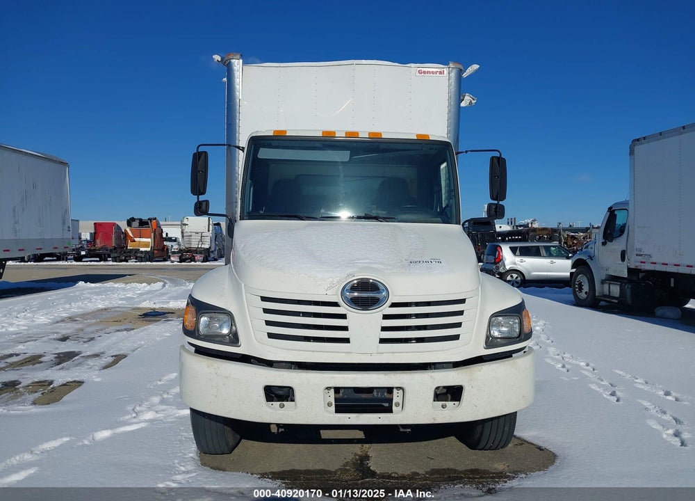 2005 HINO 268 VIN: JHBNE8JT851S10949